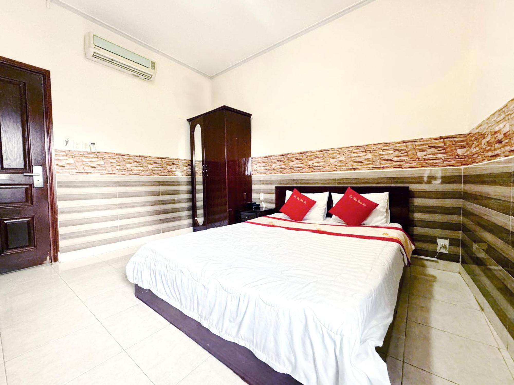 Kim Thuy Ngan Ha Hotel Can Tho Buitenkant foto